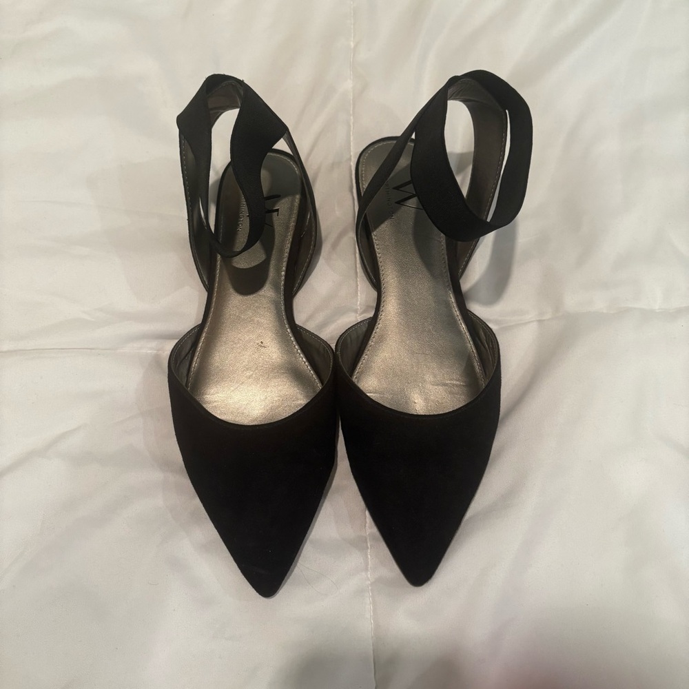 Worthington Black Pointed Toe Flats 7.5